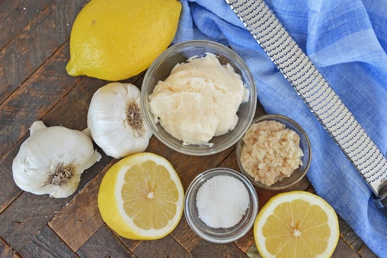 ingredients for horseradish aioli 