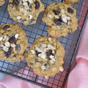 oatmeal raisin cookies