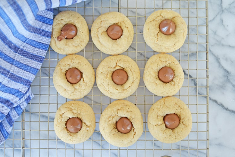 cooling peanut butter blossoms  