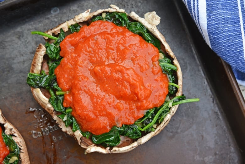 spinach and tomato stuffed mushrooms 