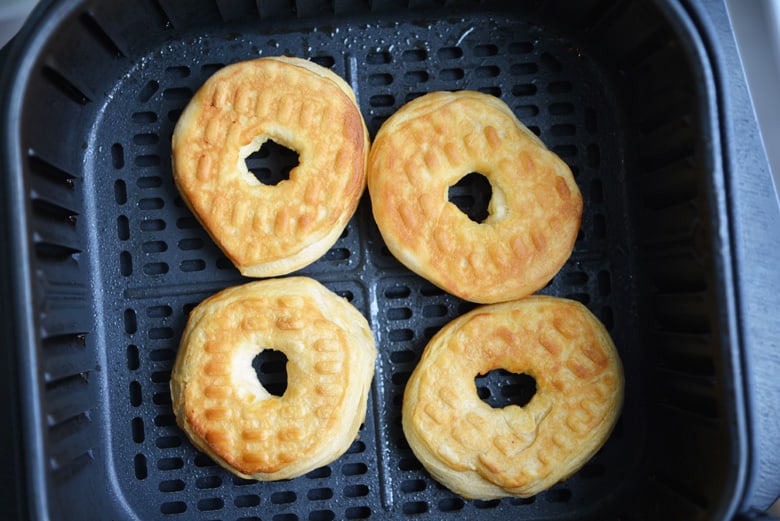 donuts in an air fryer 