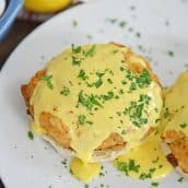 hollandaise crab cakes