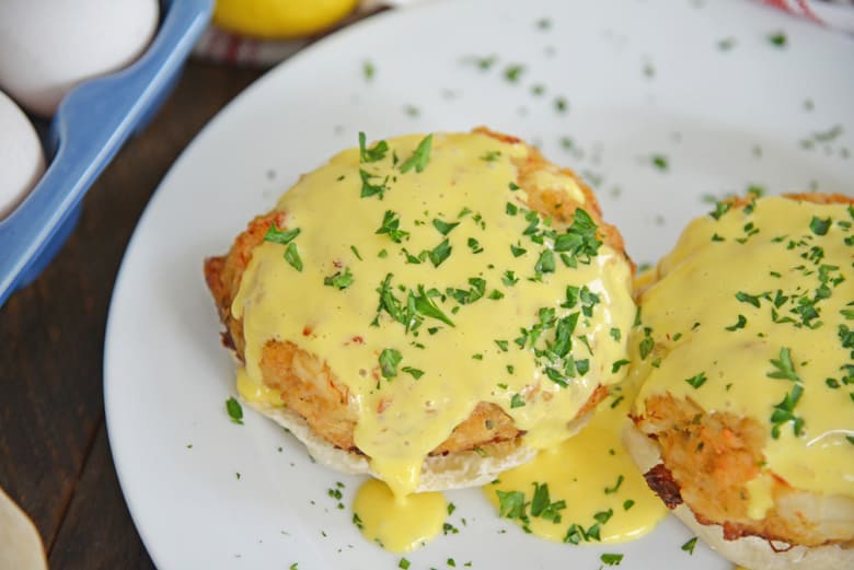 hollandaise crab cakes