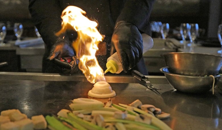 Hibachi onion train 