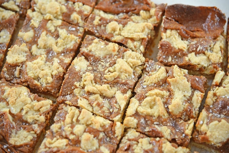 A close up of brookie bars
