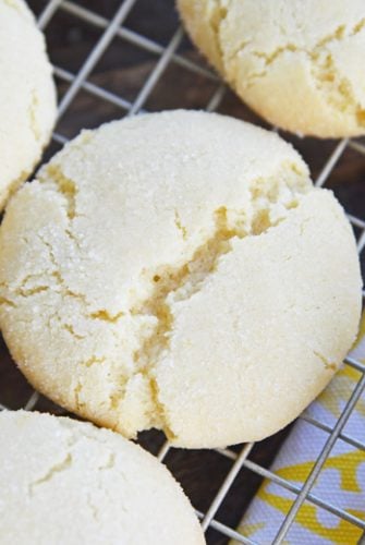 A close up of lemon sugar cookie