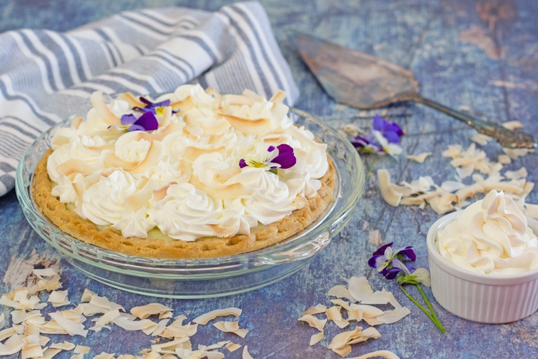 pretty coconut cream pie