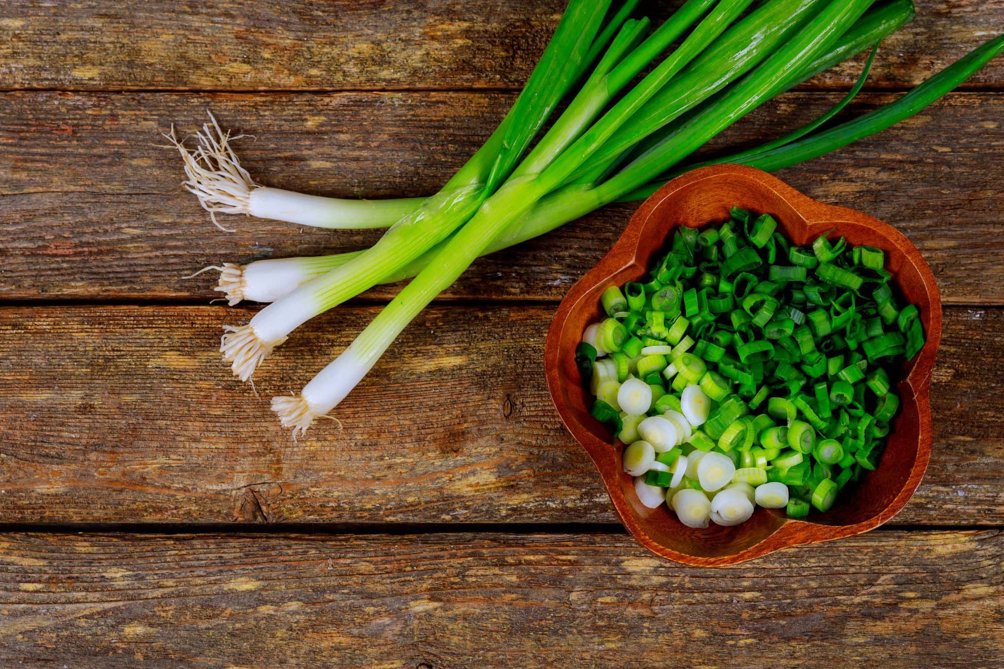 bunch of scallions, whole and cut 