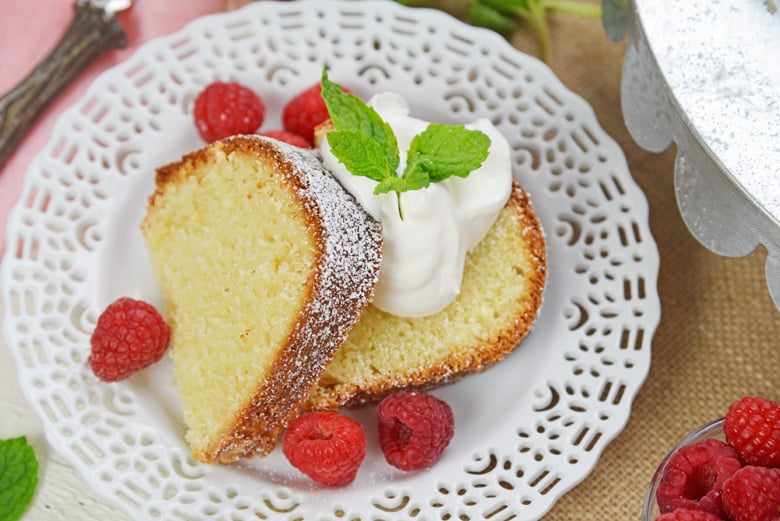 sliced pound cake topped with berries