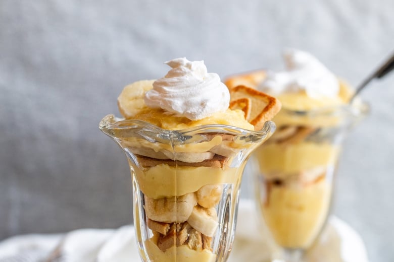 best southern banana pudding recipe in a glass cup 