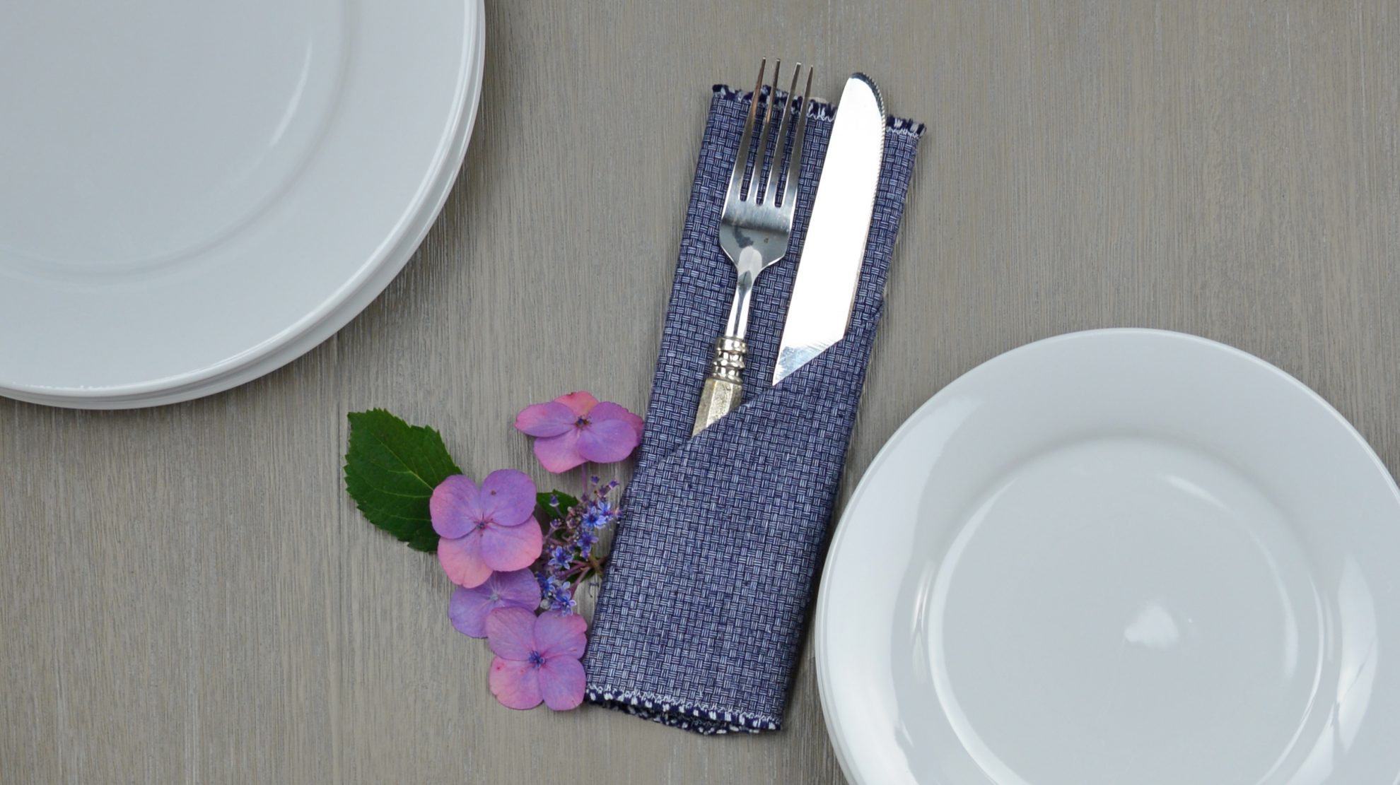 pocket napkin fold