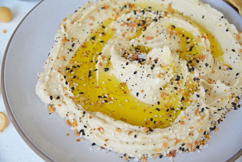 angel of everything bagel hummus 