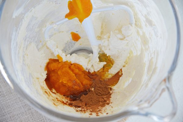 how to make pumpkin cream cheese