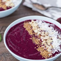 berry beet smoothie bowl