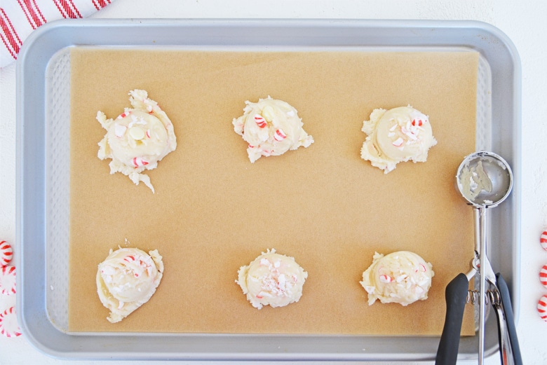 scoops of peppermint cookie dough