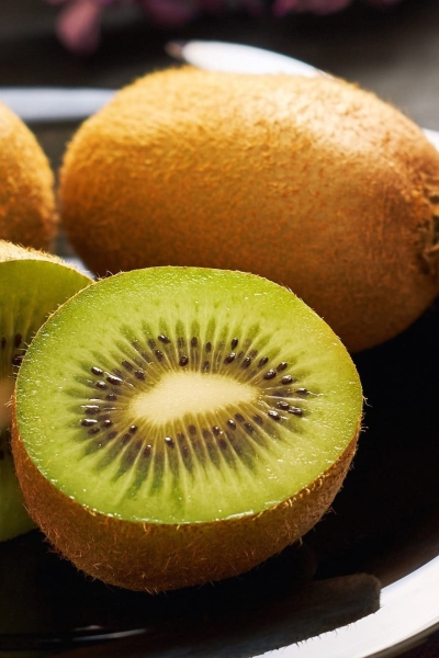 close up of cut kiwifruit