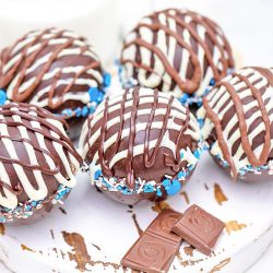 pile of homemade hot chocolate bombs