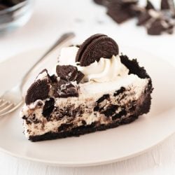 slice of no bake oreo cheesecake