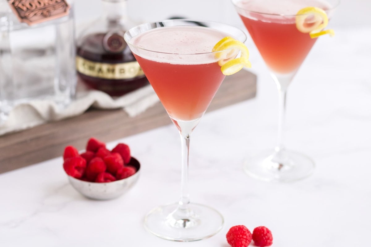 french martinis with ingredients