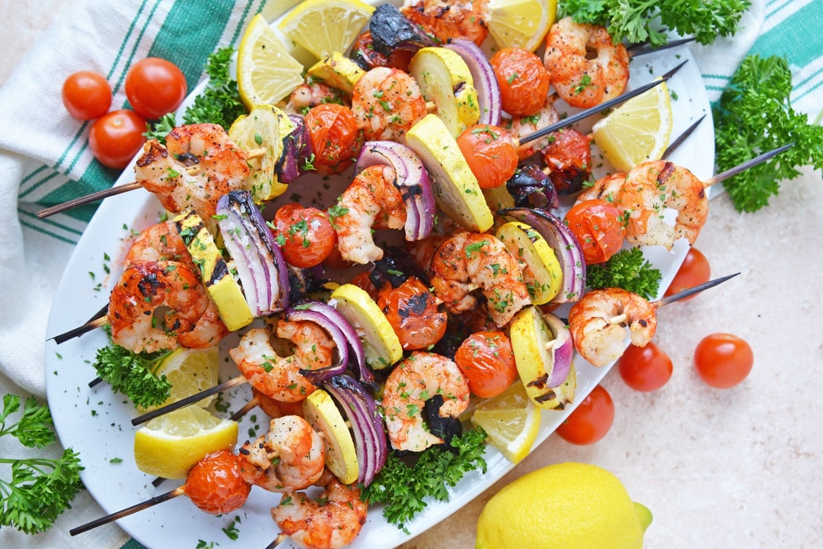 overhead shot of tray of garlic shrimp kabobs