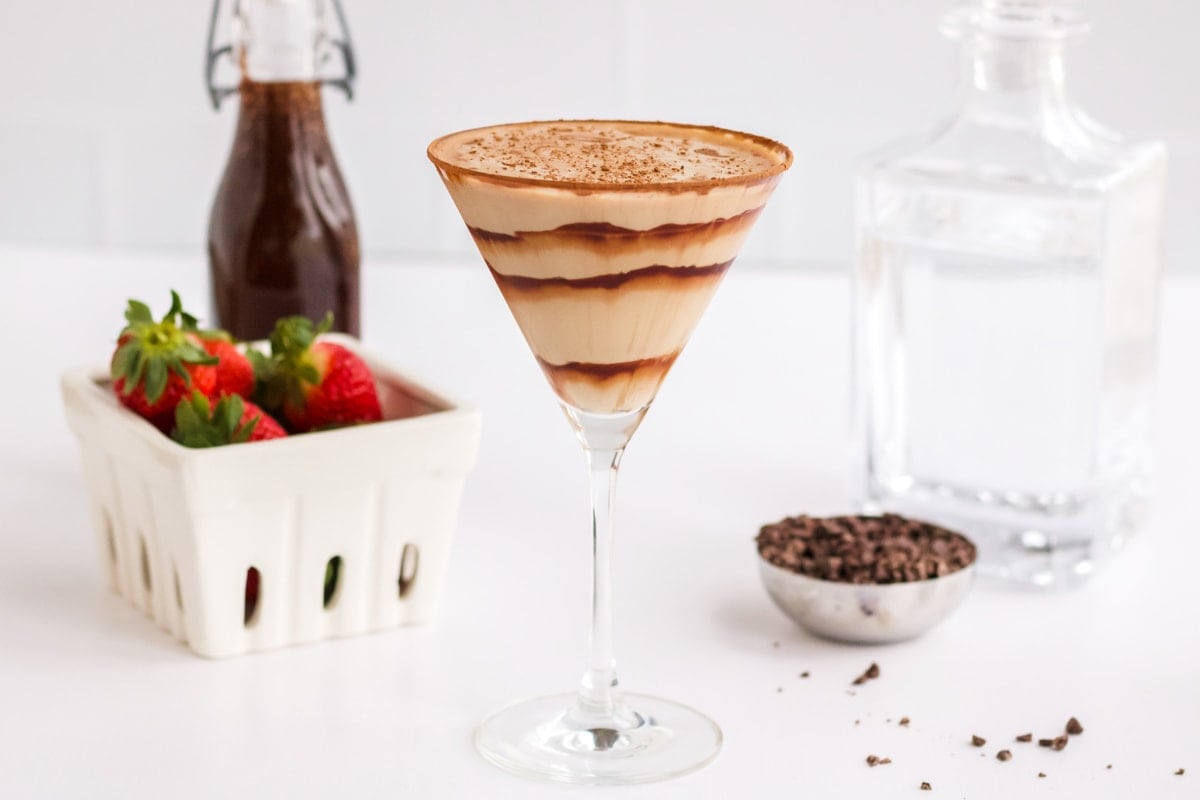 chocolate martini with strawberries and chocolate pieces