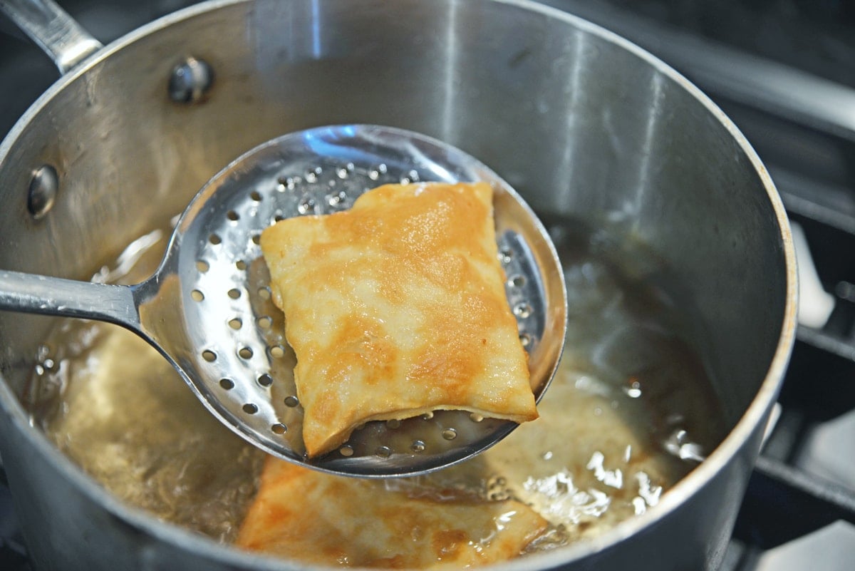 frying a sopapilla 