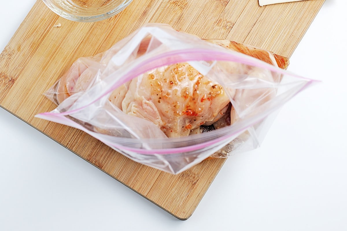 marinating chicken in a bag 