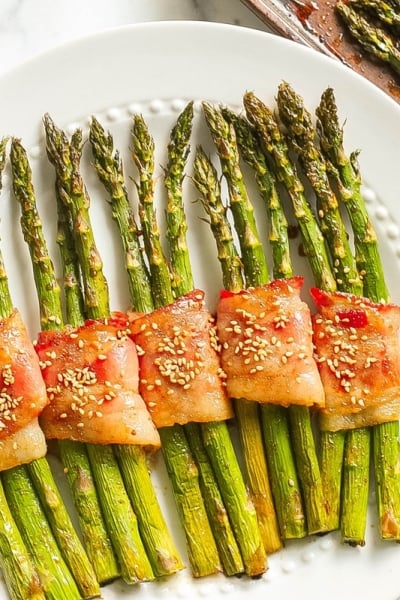 overhead of bacon wrapped asparagus