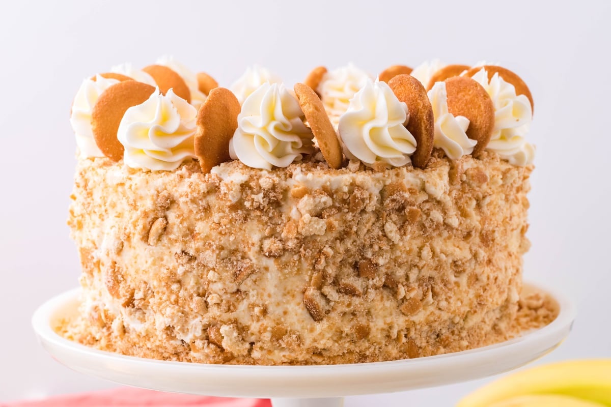 side view of banana pudding layer cake