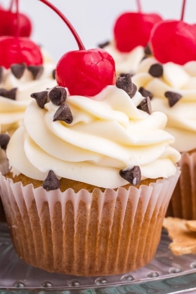 cannoli cupcakes on a serving platter