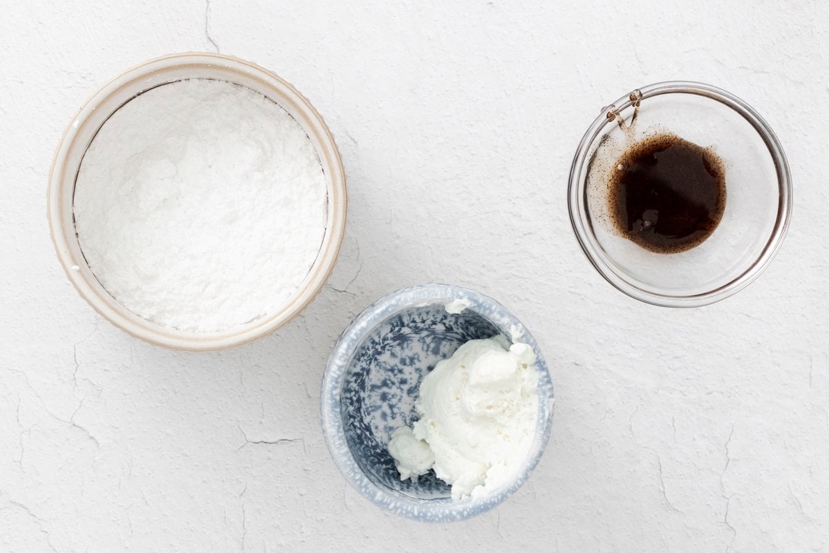 ingredients for vanilla bean macaron filling