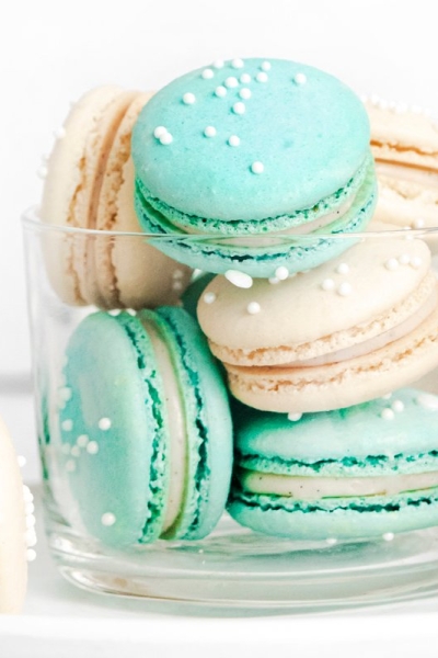 angle of vanilla macarons