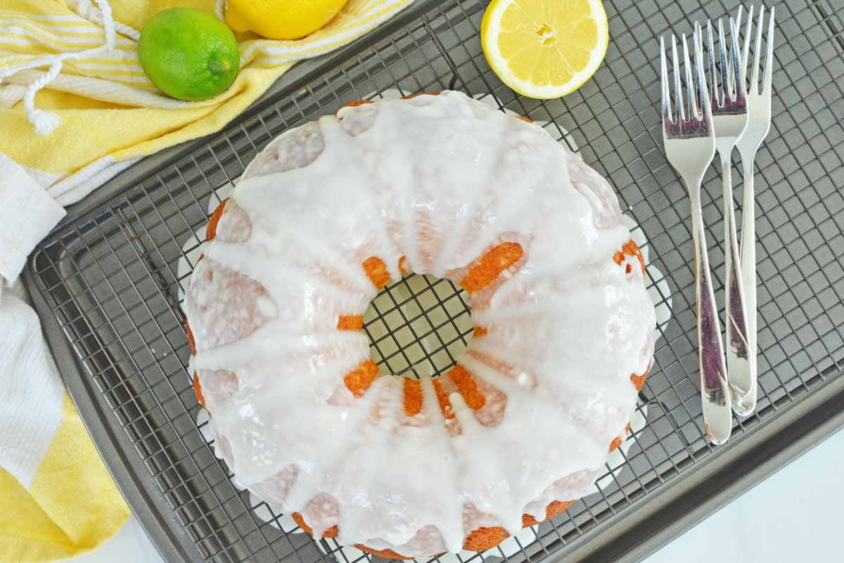 overhead of glazed bundt cake 