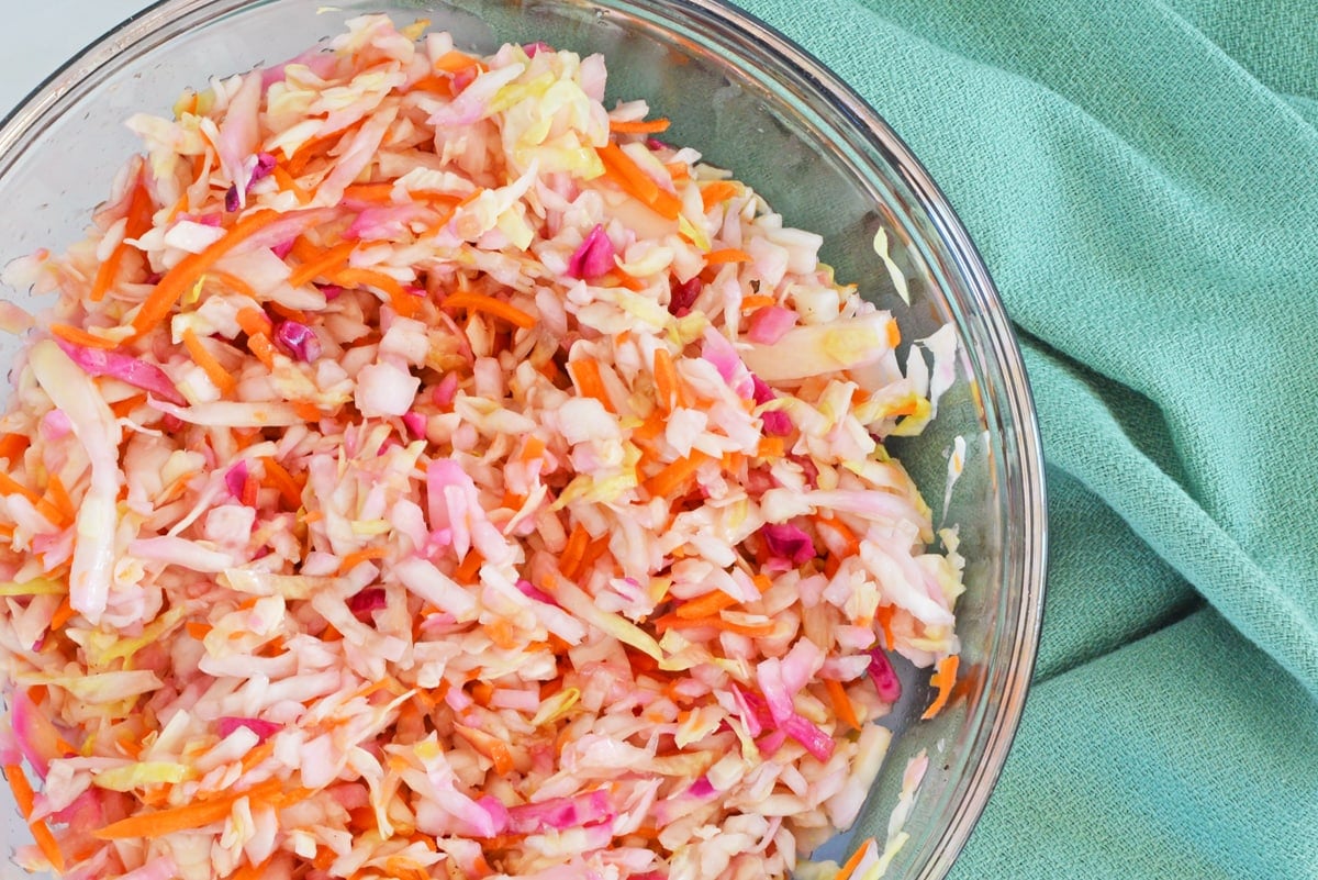 glass mixing bowl with no mayo coleslaw