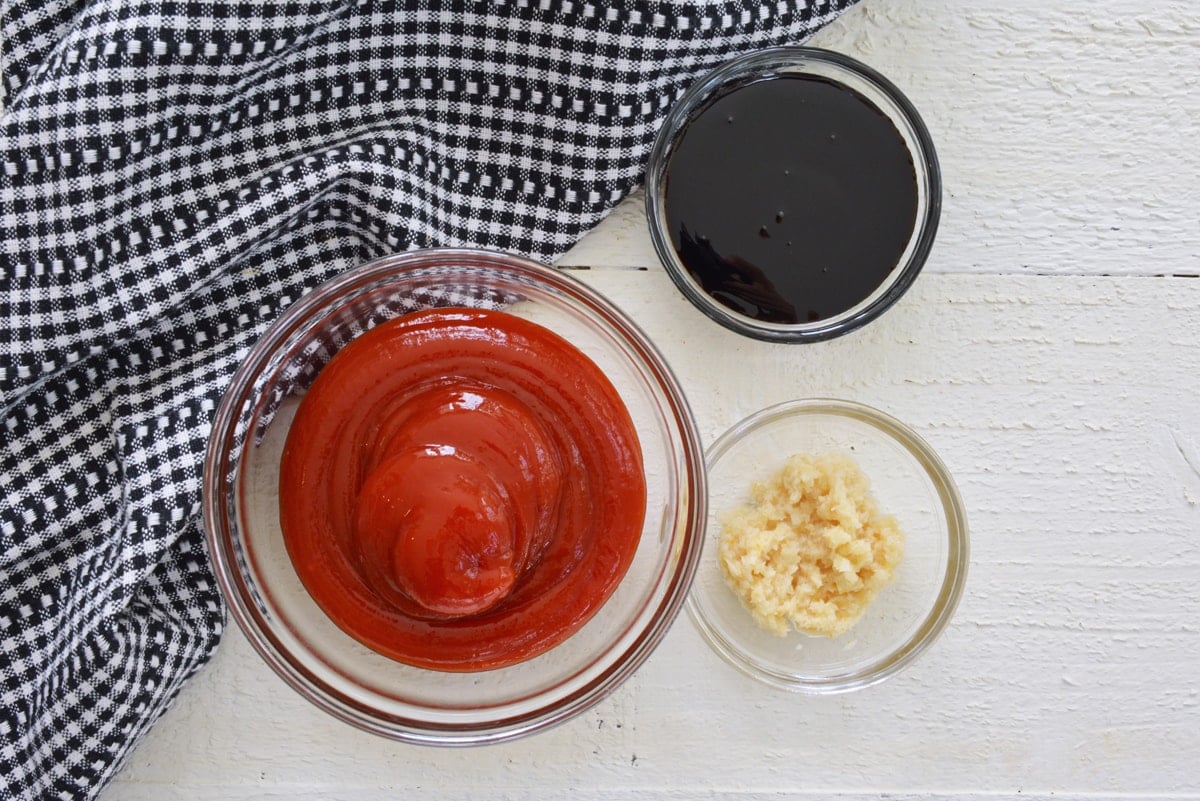 ingredients for balsamic cocktail sauce recipe 