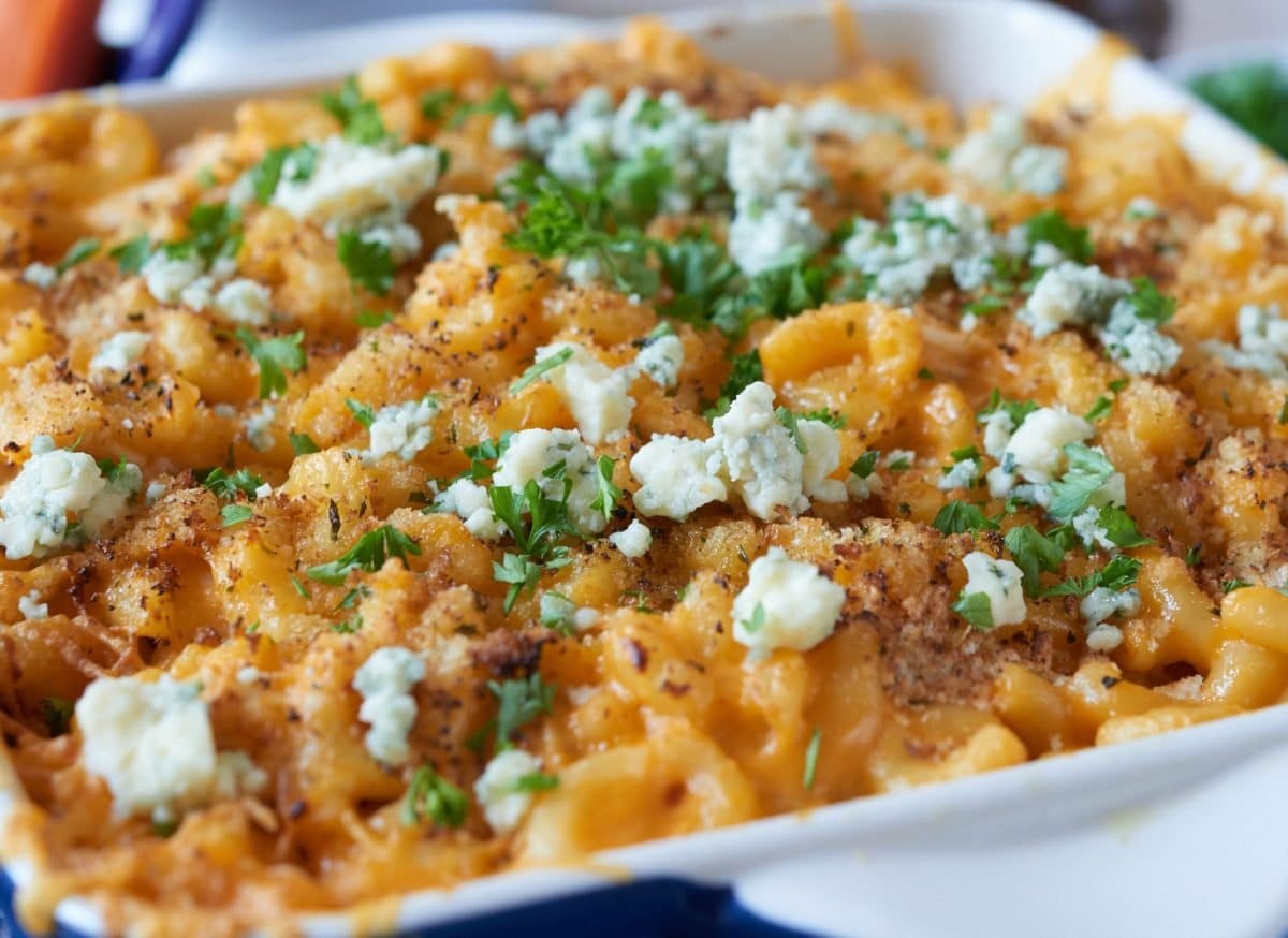 close up of blue cheese and bread crumb topping 