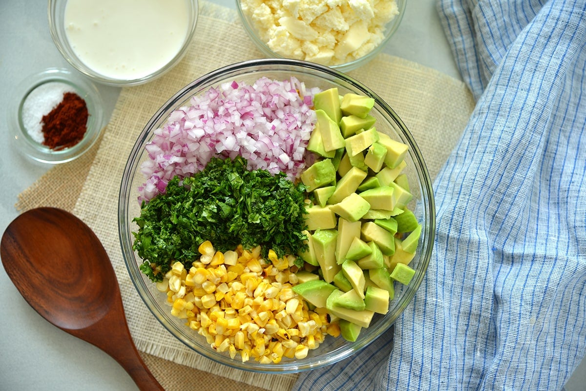 overhead of mexican street corn salad ingredients 