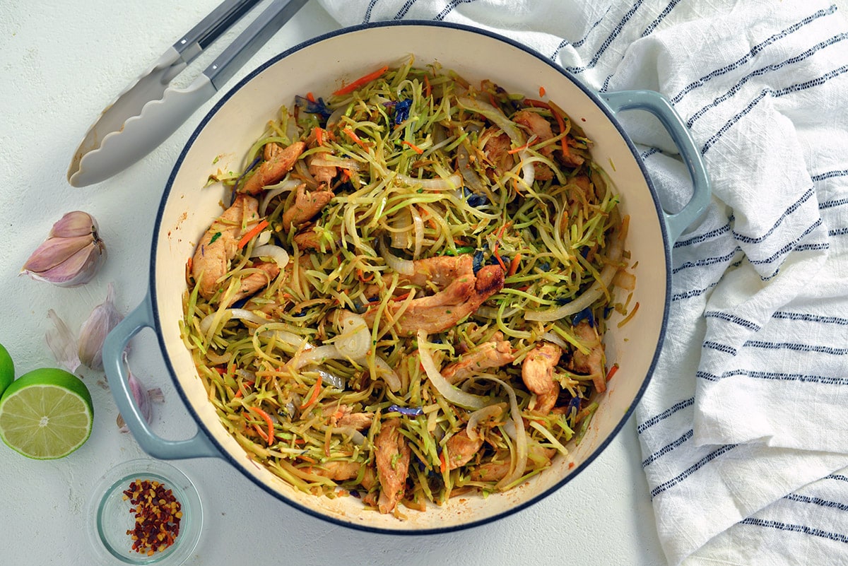 overhead of chicken noodle stir fry with veggies 