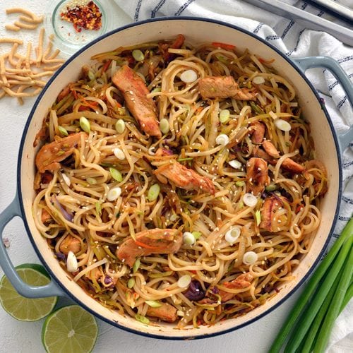 Chicken Stir Fry Rice Noodles - Ready in Only 20 Minutes!