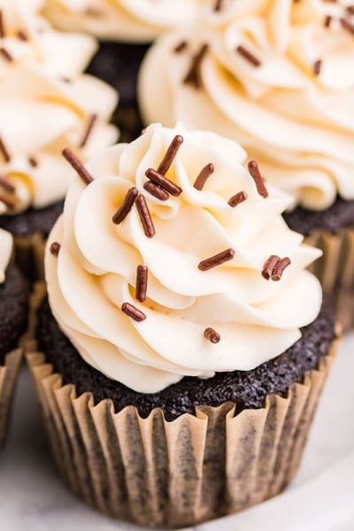 guinness cupcakes on a serving platter