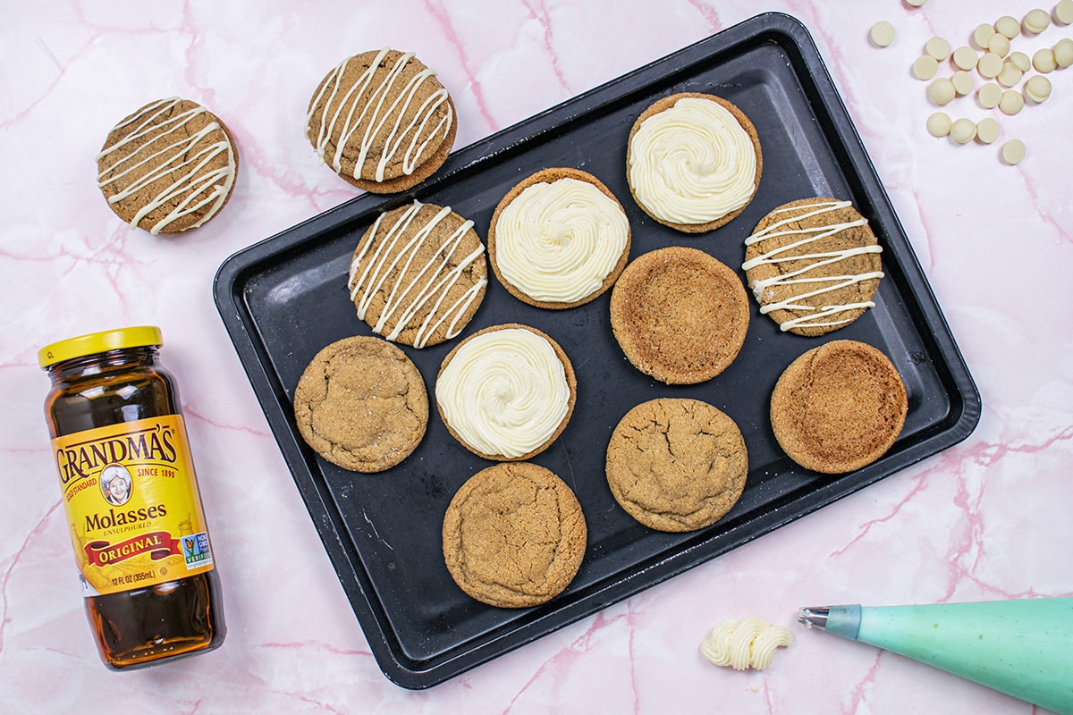 filling molasses cookie sandwiches 