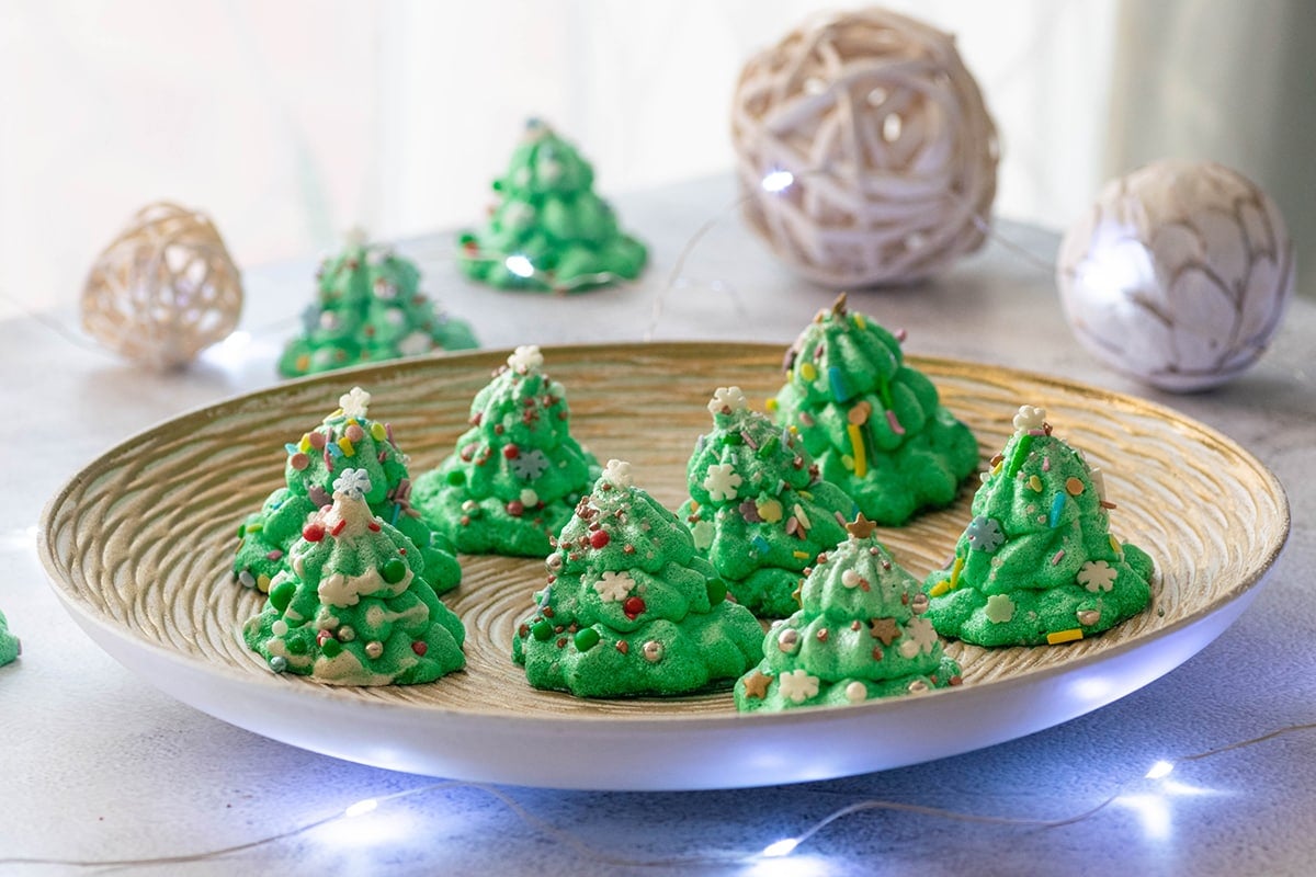 christmas tree meringues on a serving platter 