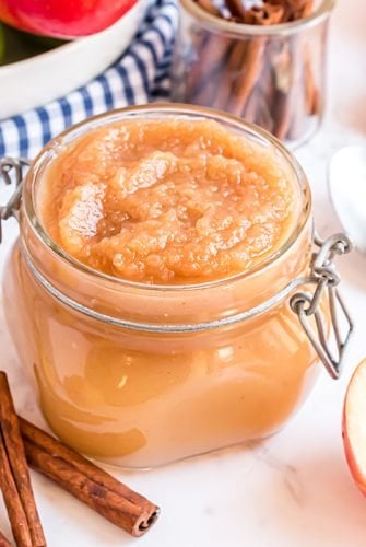 applesauce in a mason jar