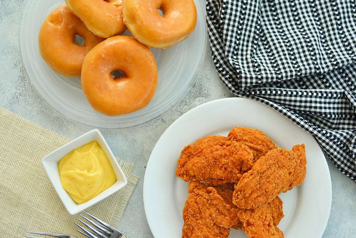 ingredients for donut chicken sandwich