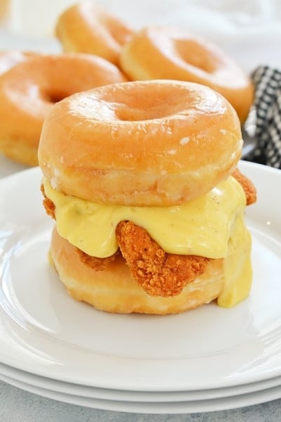 head-on donut chicken sandwich