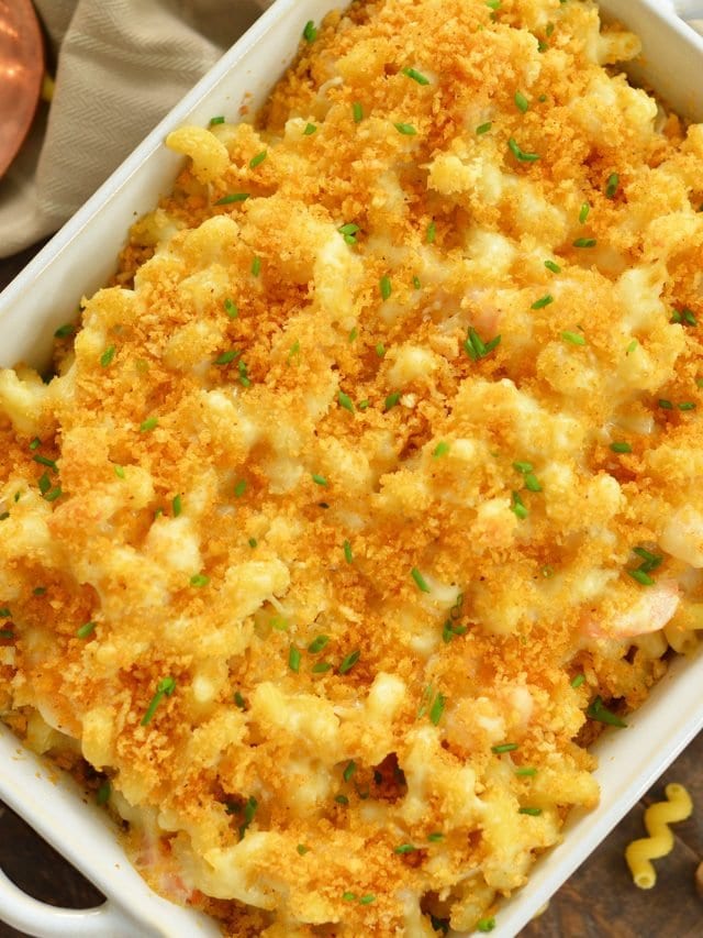 Creamy Seafood Mac and Cheese