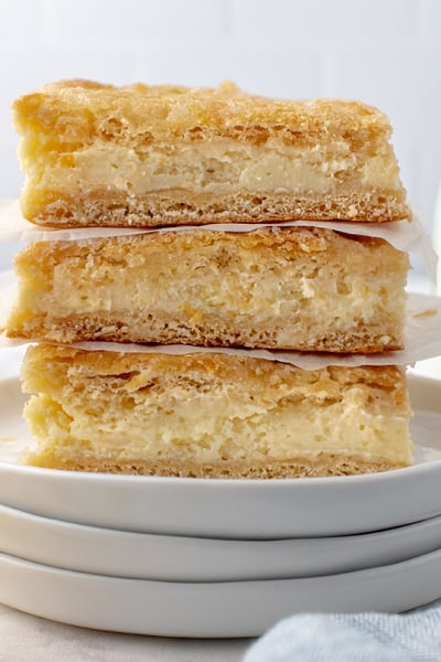 stack of lemon cheesecake bars