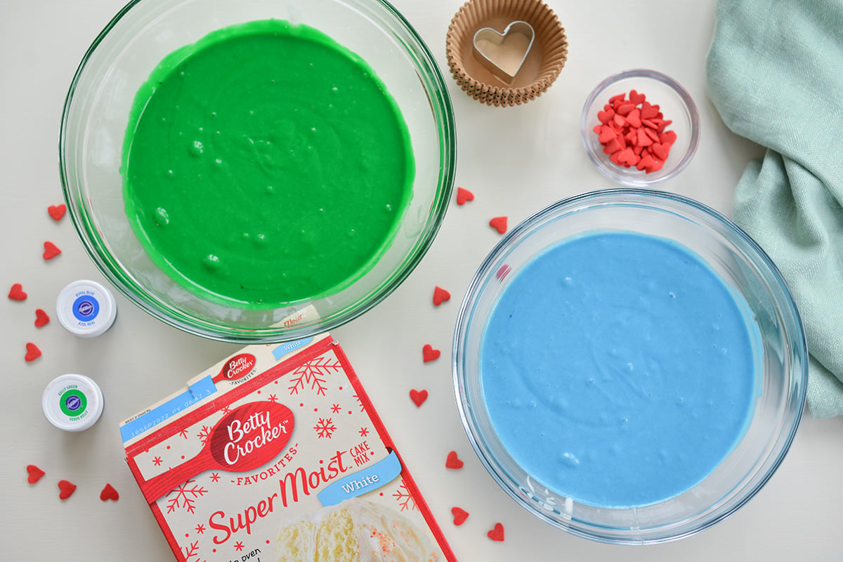 ingredients to make earth day cupcakes 