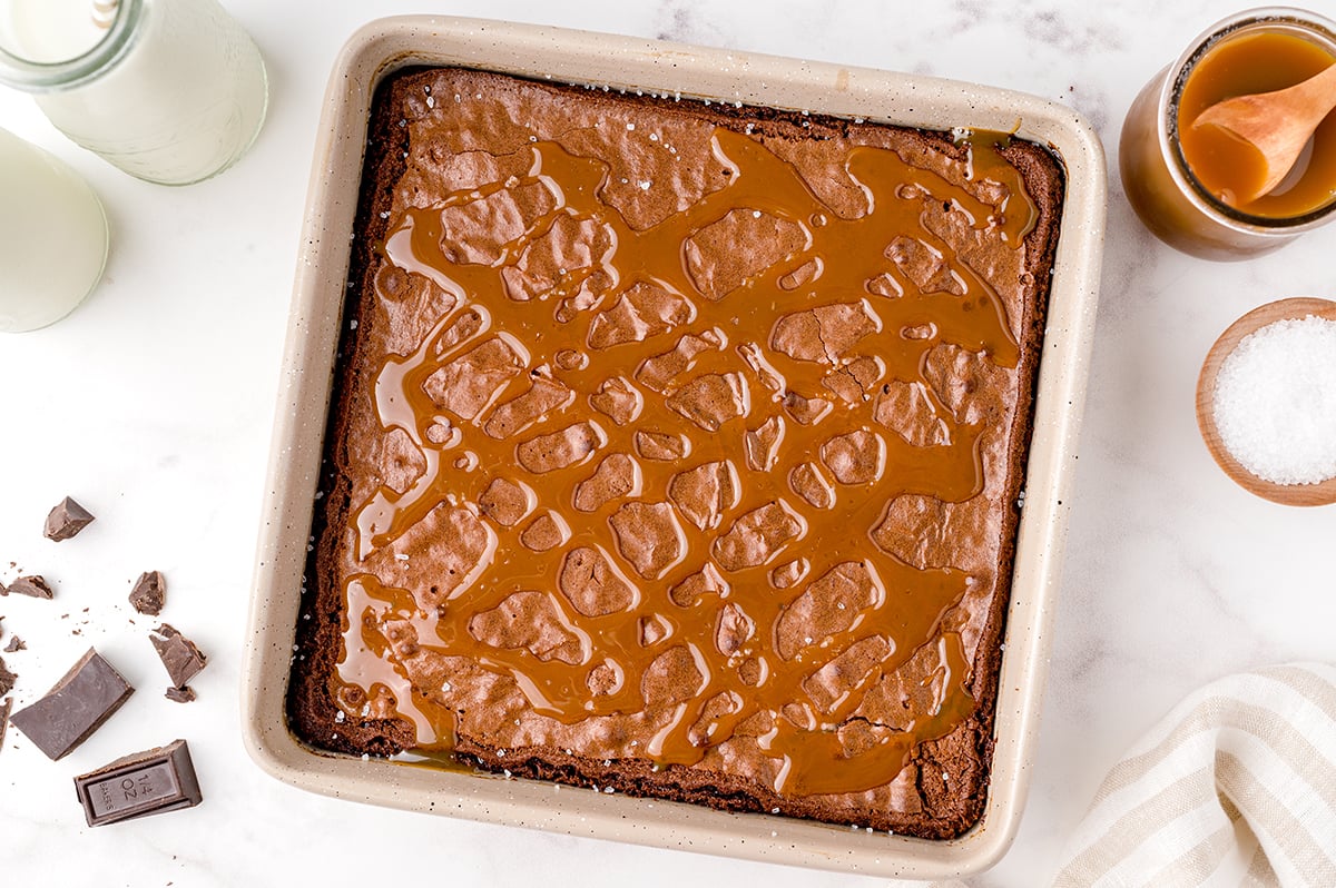 overhead of brownies in a square pan 