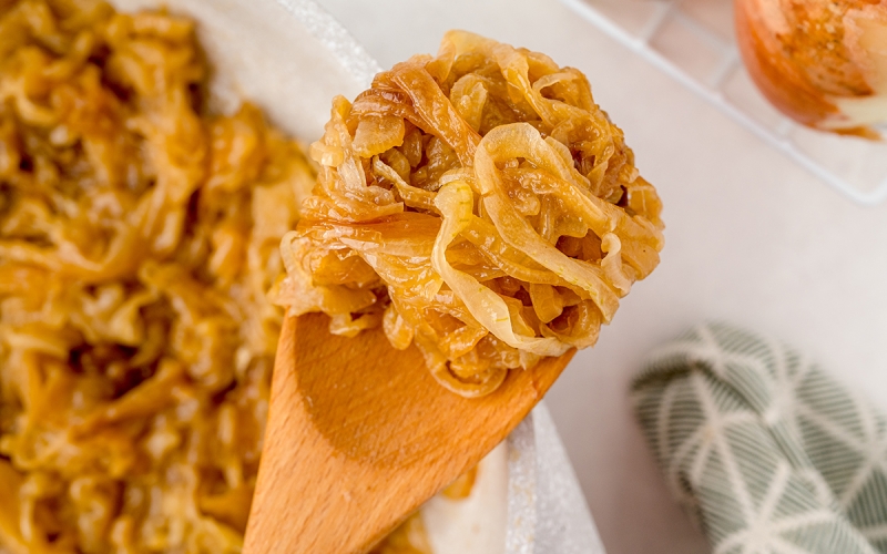 caramelized onions on a spoon